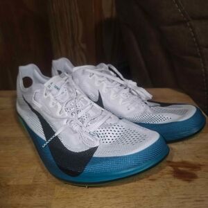 NEW Nike ZoomX Dragonfly 2 White Bright Fir Black FD8413-102